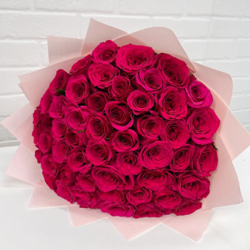 Букет малиновая розовая роза 51 штук 